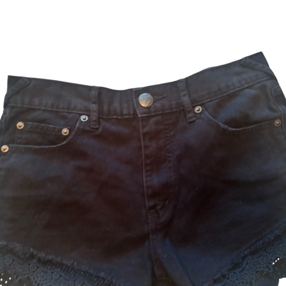 Free People Black High Waist Lace Shorts Size 26 - Picture 6 of 10